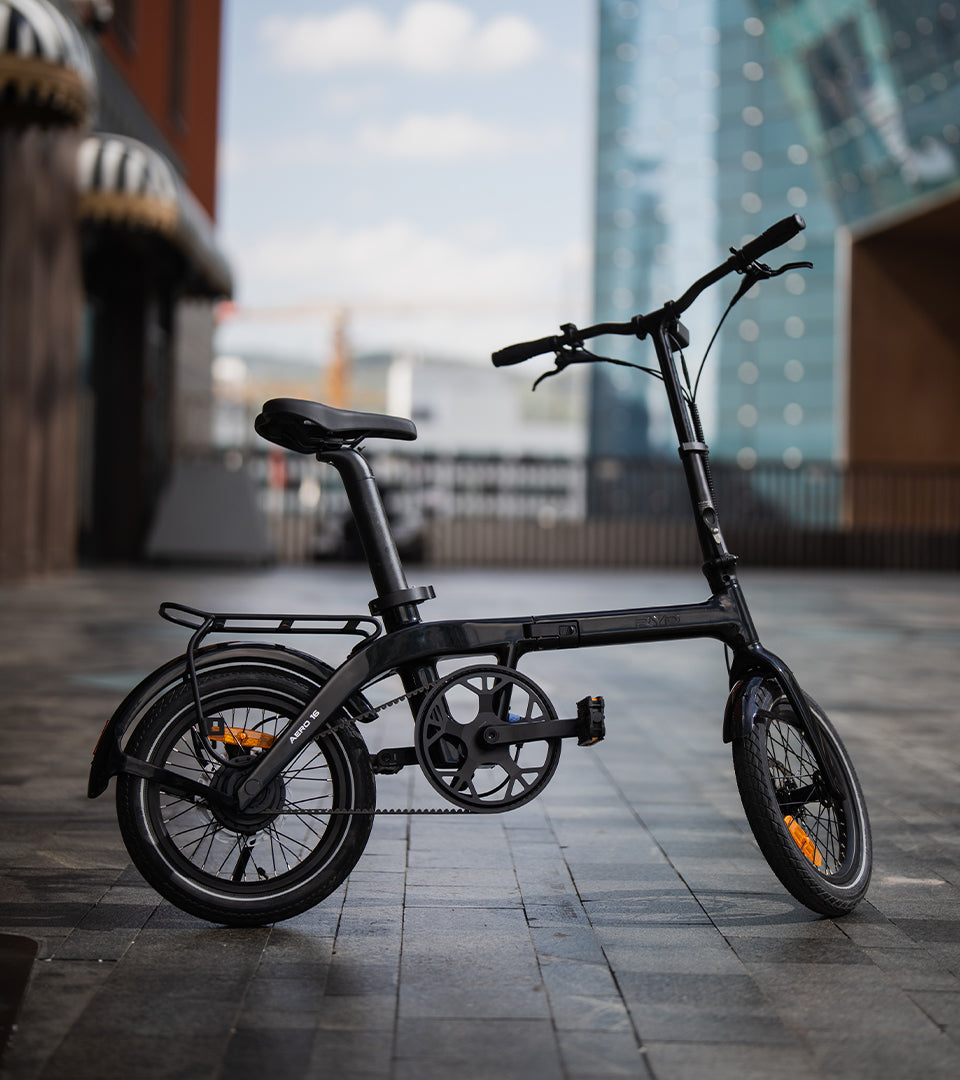 Aero 16 Black