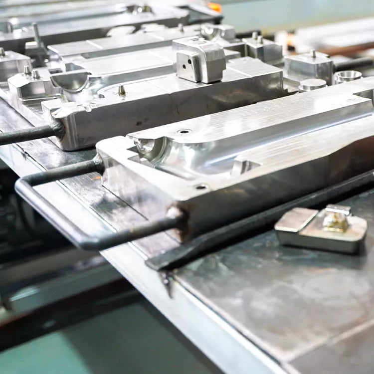 2025 Most Compact Carbon Commuter: The RYD Aero 16 Journey from Sketch to Street