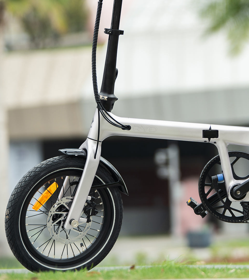 Aero 16: Foldable Carbon Electric Bike