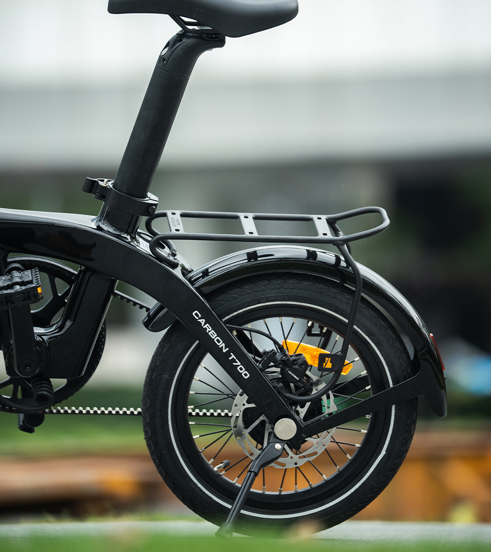 Aero 16 Black